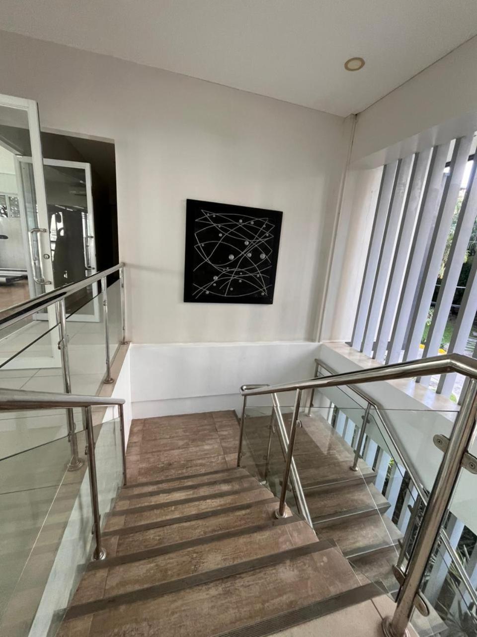 Aparthotel Summum Bonum Bliss - Lahug Cebú Exterior foto