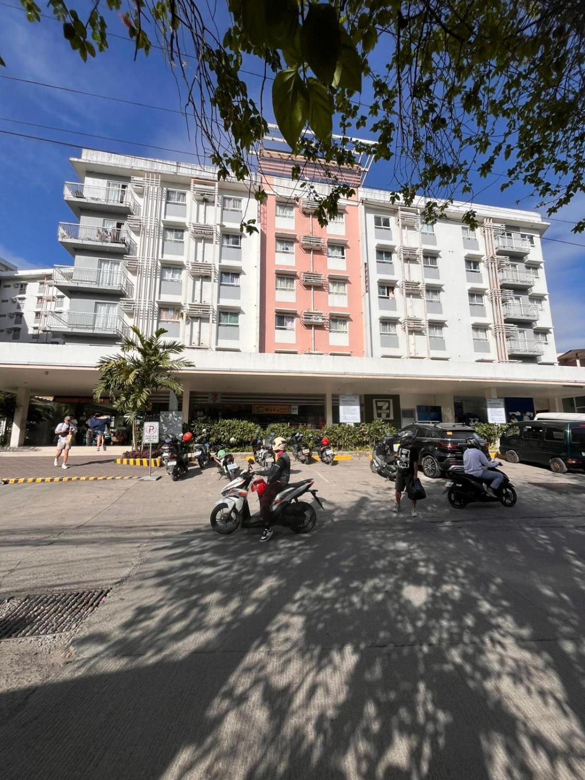 Aparthotel Summum Bonum Bliss - Lahug Cebú Exterior foto