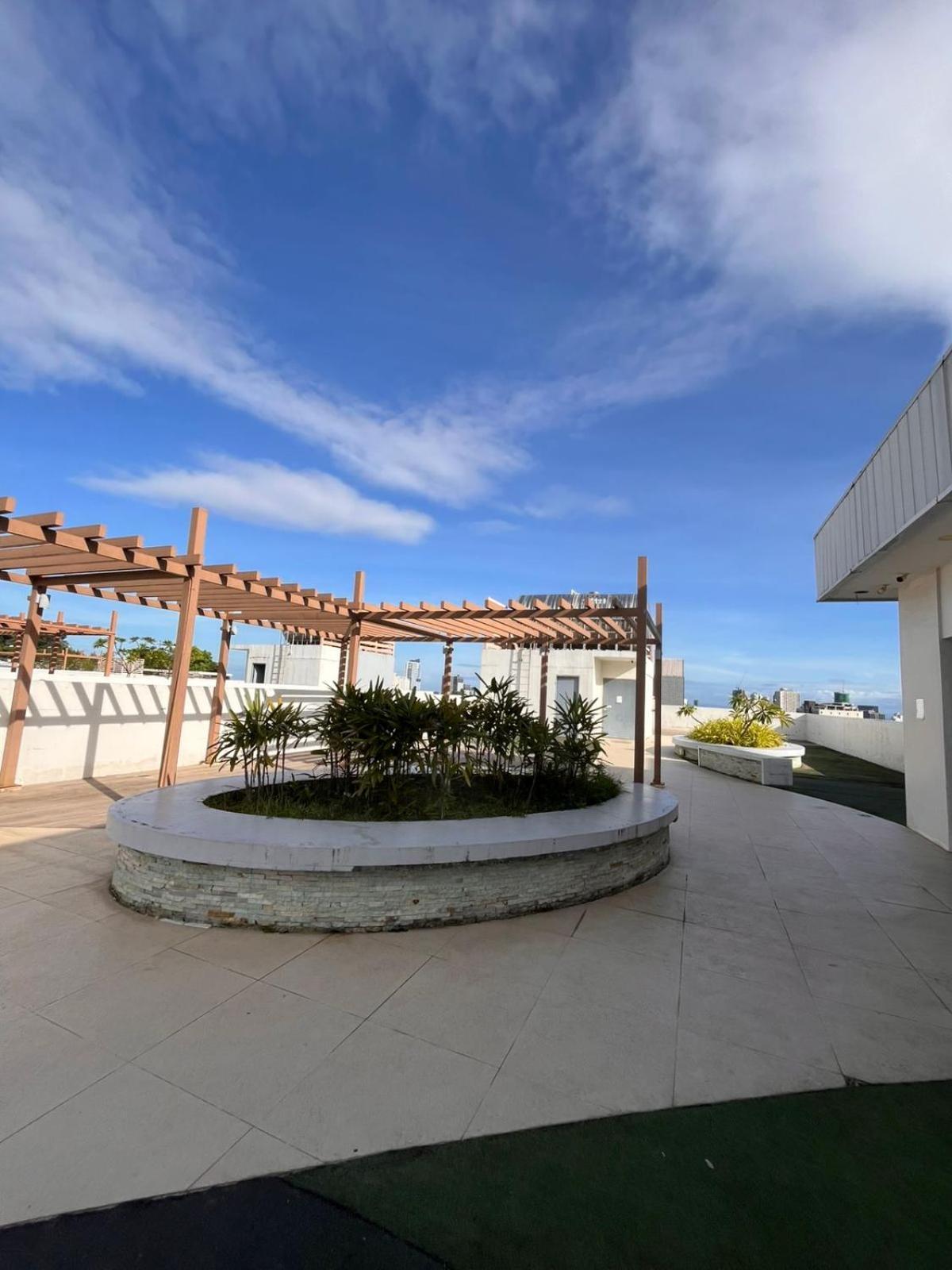 Aparthotel Summum Bonum Bliss - Lahug Cebú Exterior foto